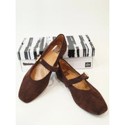 DV Dolce Vita Mulaney Women’s Brown Faux Suede Mary Jane Flats – Size 9