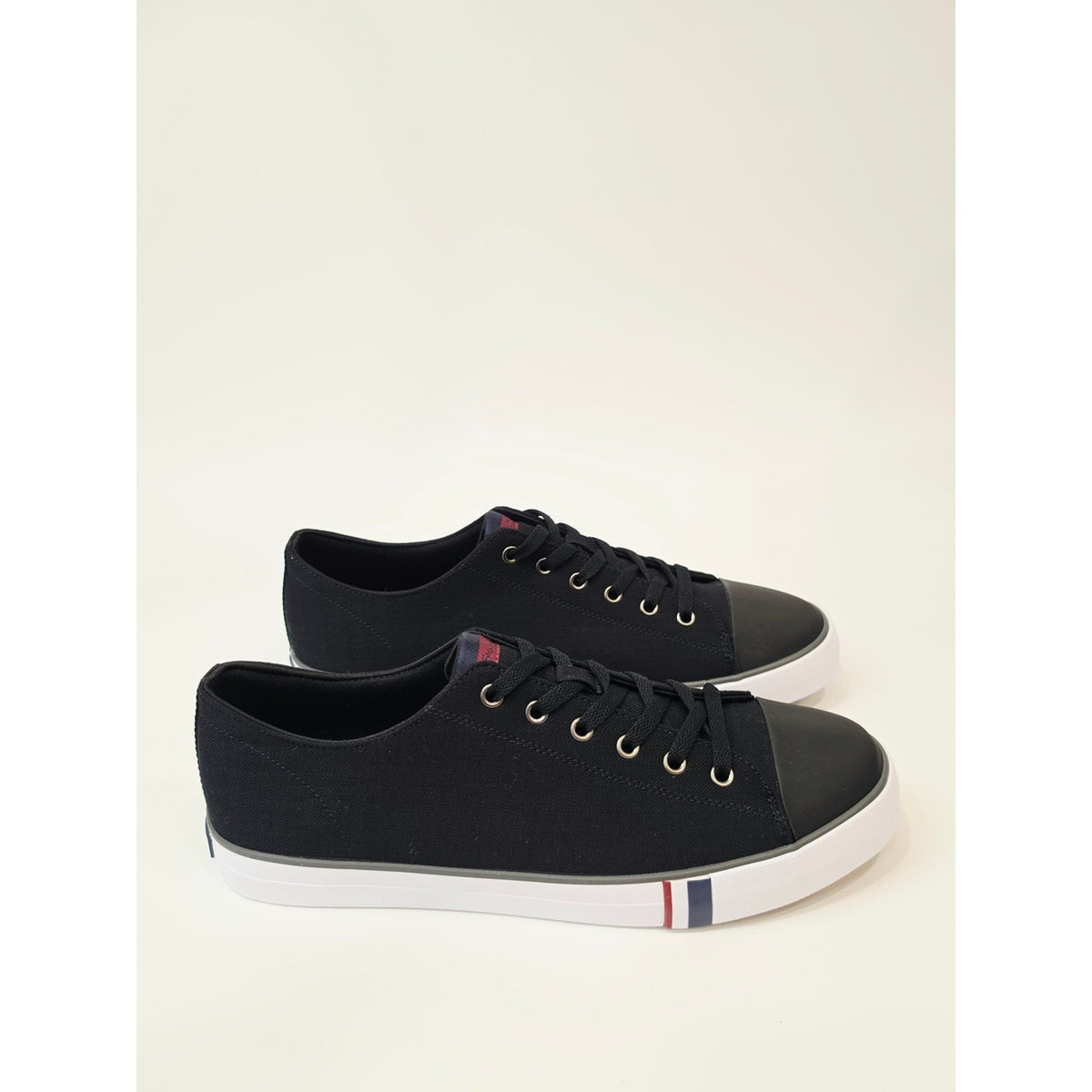 Ben Sherman Dorset Lo Men’s Black Canvas Sneakers – Size 11
