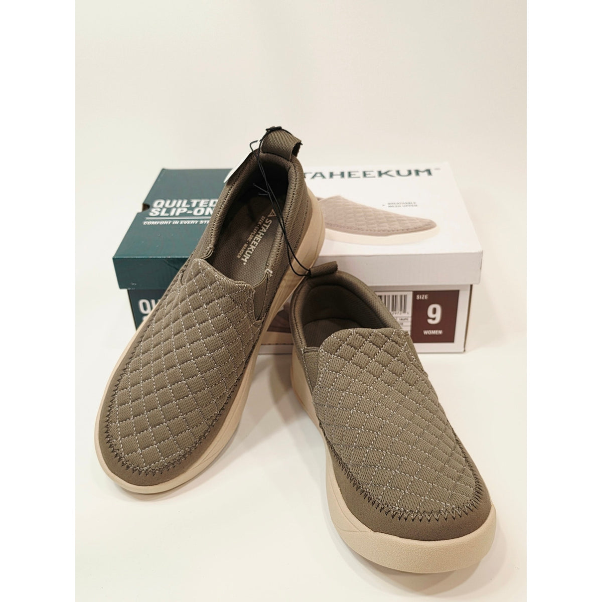 Staheekhum Quilted Slip-On Loafers for Women In Olive