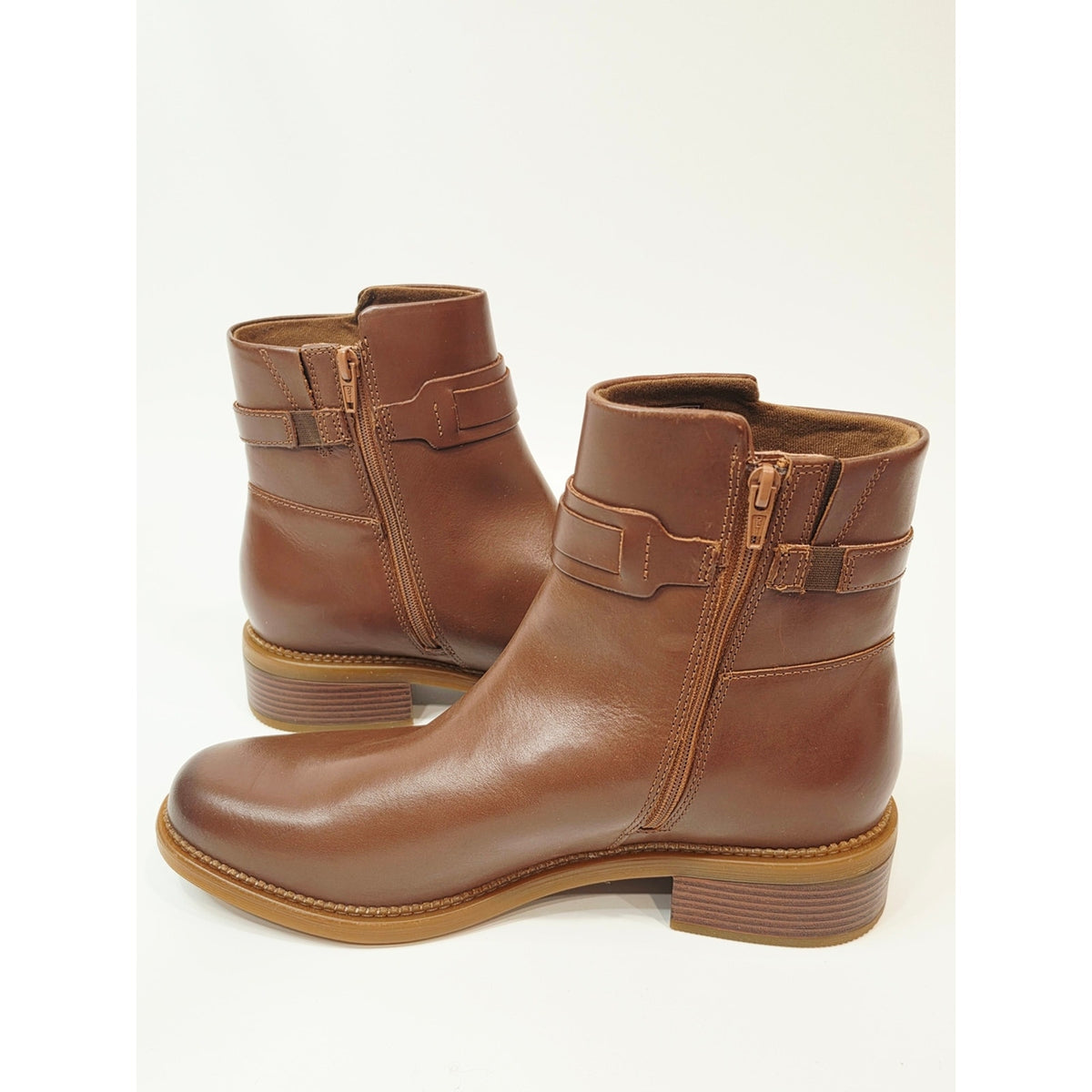 Clarks Collection Maye Bella Womens Tan Leather Ankle Boots Size 11