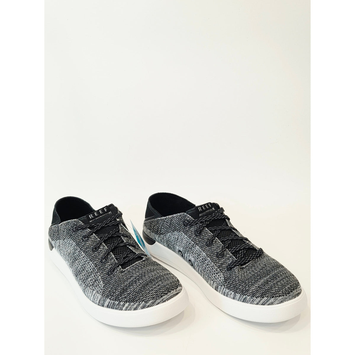 Reef Men's Swellsole Neptune Charcoal Black & White Knit Low-Top Sneakers