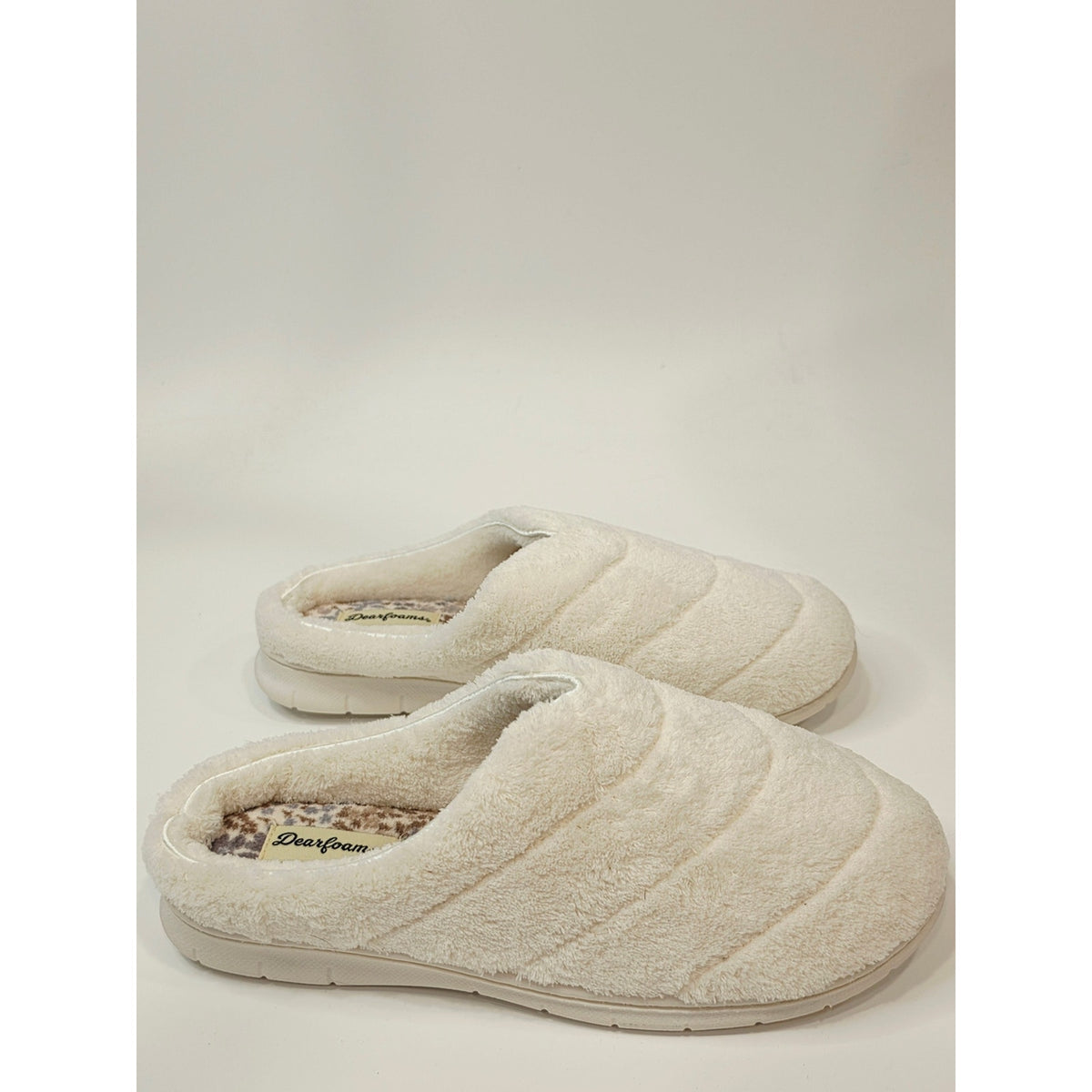 Dearfoams Women’s Leslie Quilted Terry Clog Slippers – Muslin White  Size M 7–8
