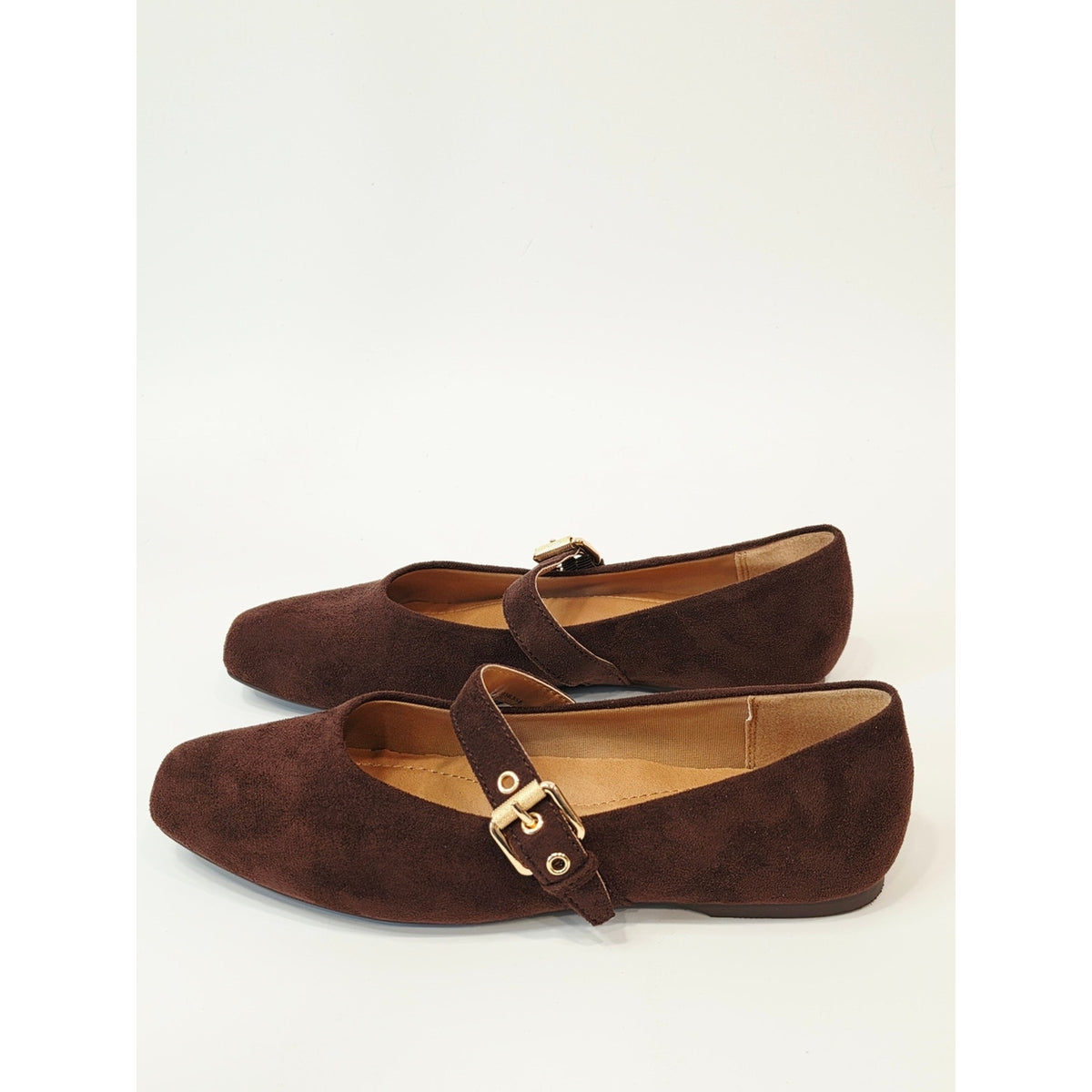 DV Dolce Vita Mulaney Women’s Brown Faux Suede Mary Jane Flats – Size 9