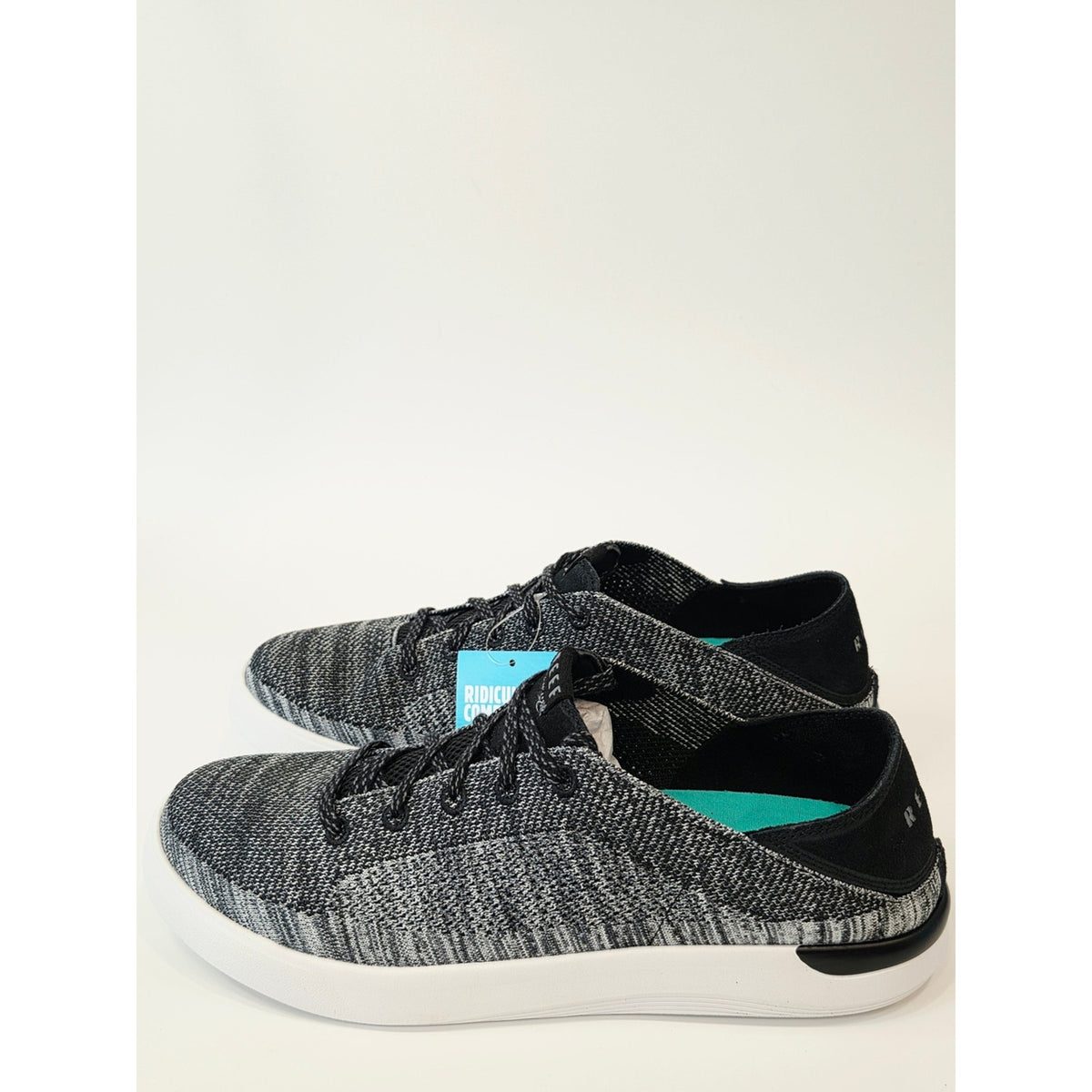 Reef Men's Swellsole Neptune Charcoal Black & White Knit Low-Top Sneakers