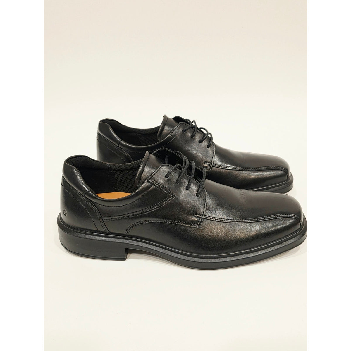 Ecco Helsinki 2 Derby Black Leather Men's Derby Dress Shoes