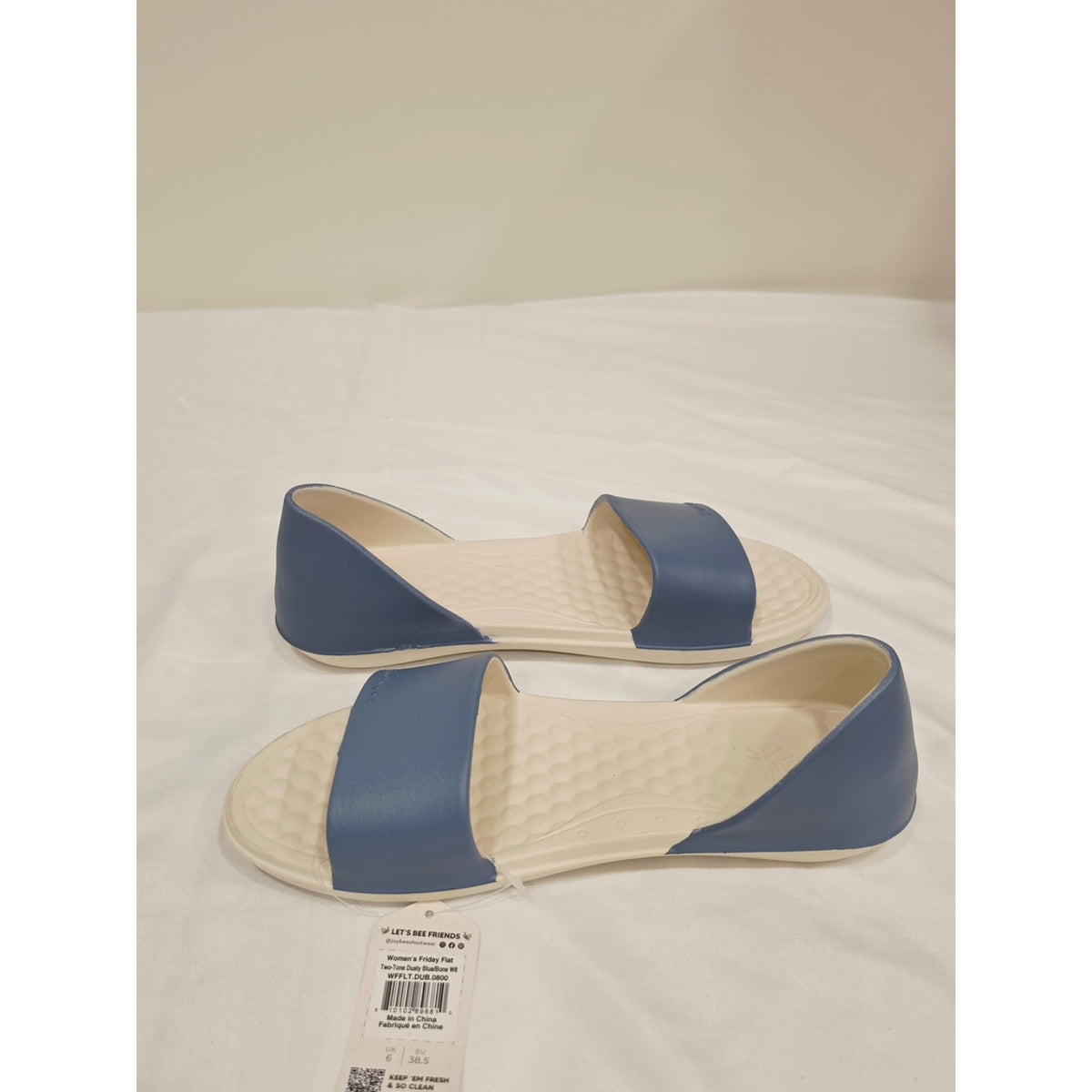 Joybees Women's Friday Flats in Dusty Blue/Bone feature a comfortable EVA foam