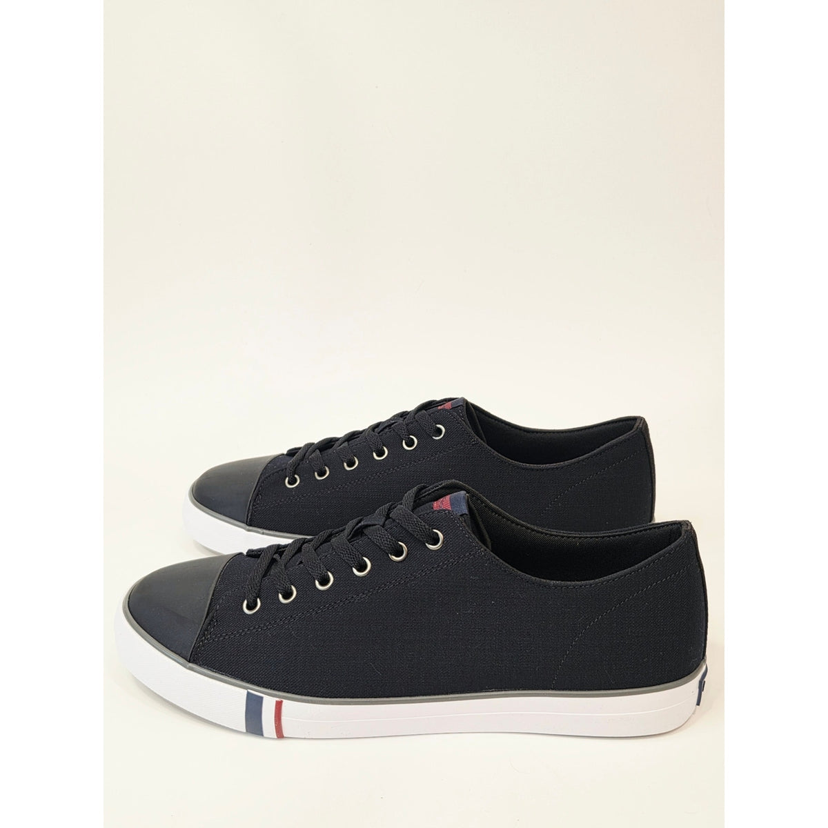 Ben Sherman Dorset Lo Men’s Black Canvas Sneakers – Size 11
