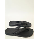 Flojos Black Men's Flip-Flop Sandals - Simple Thong Slides
