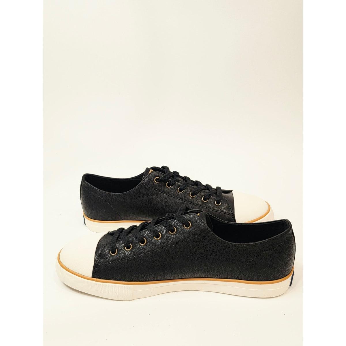Ben Sherman Dorset Lo LX Black And White Sneakers