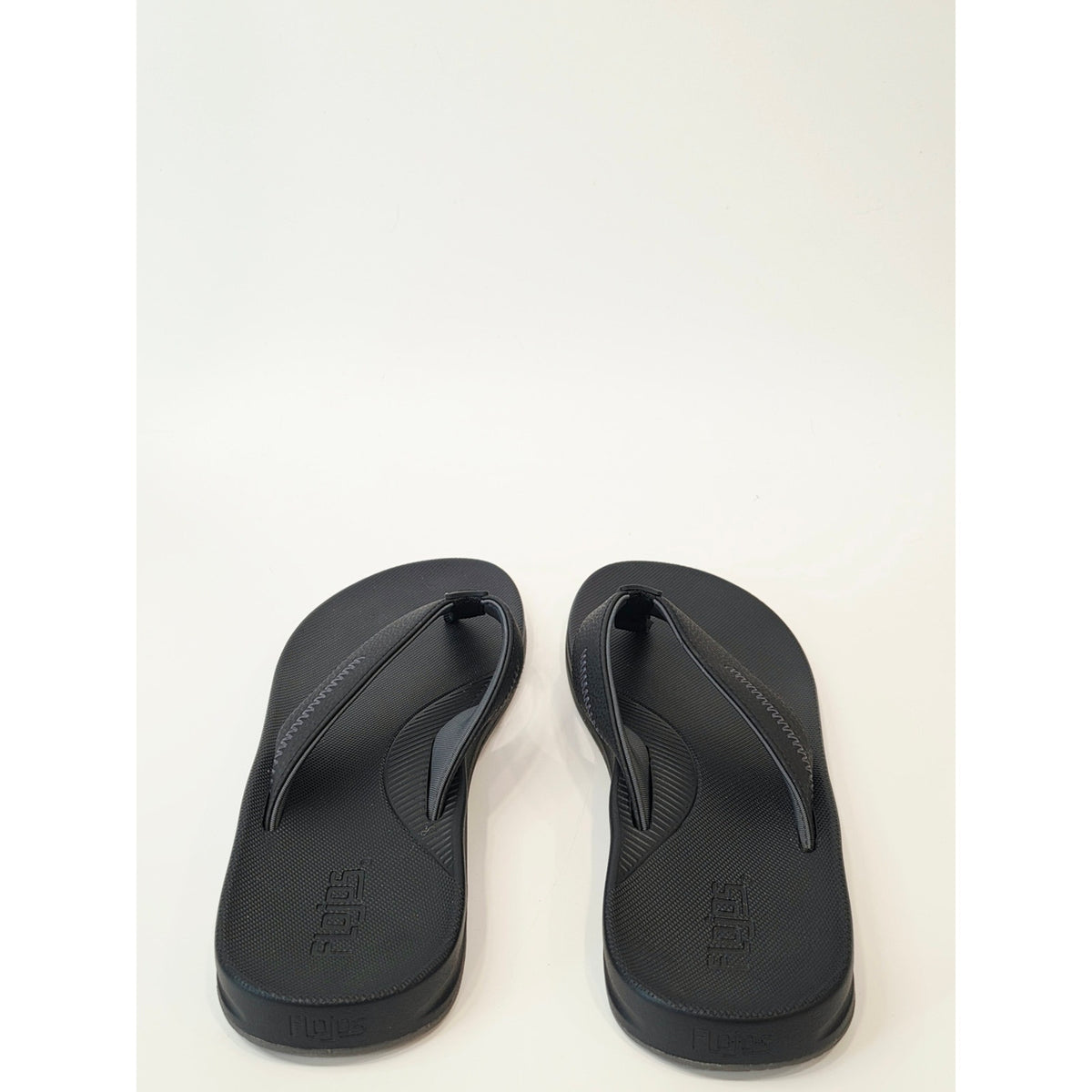 Flojos Black Men's Flip-Flop Sandals - Simple Thong Slides