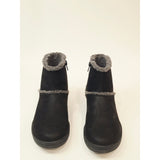 Clarks Cloudsteppers ankle boots with gray faux-fur In Black