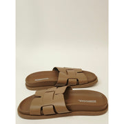 32 Degrees Cool H-Band Sandals Women’s Tan Cushioned Slide Sandals – Size 9
