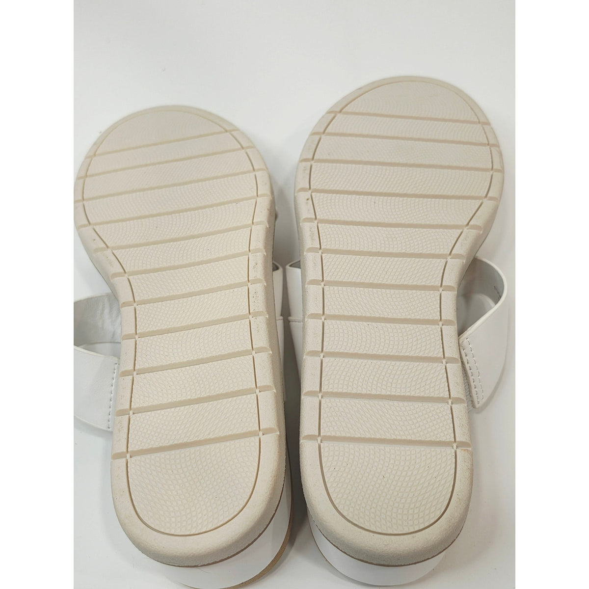Anne Klein Lalasa Wedge Strappy Sandal White Womens US 8.5
