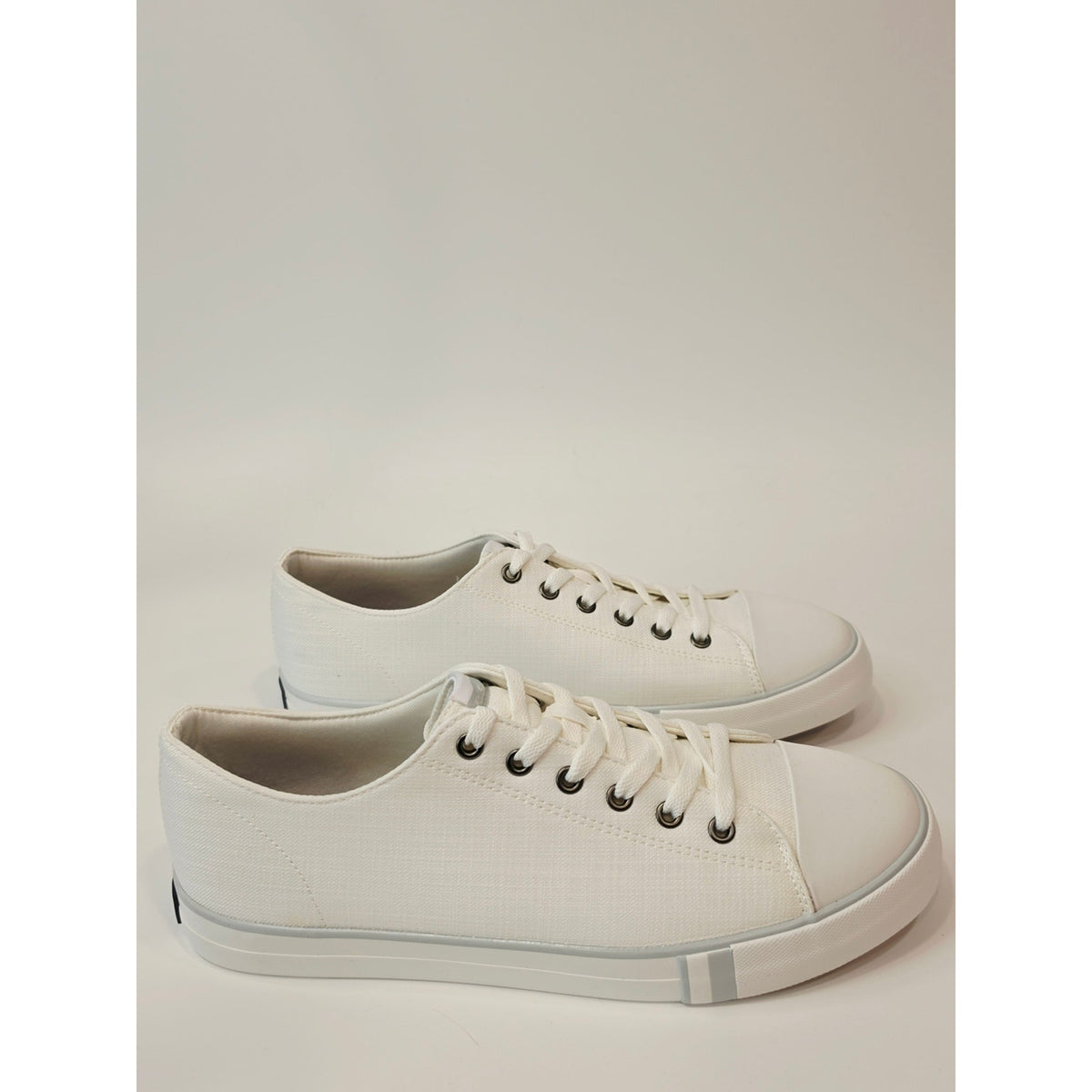 Ben Sherman Dorset Lo Men’s White Canvas Sneakers – Size 10