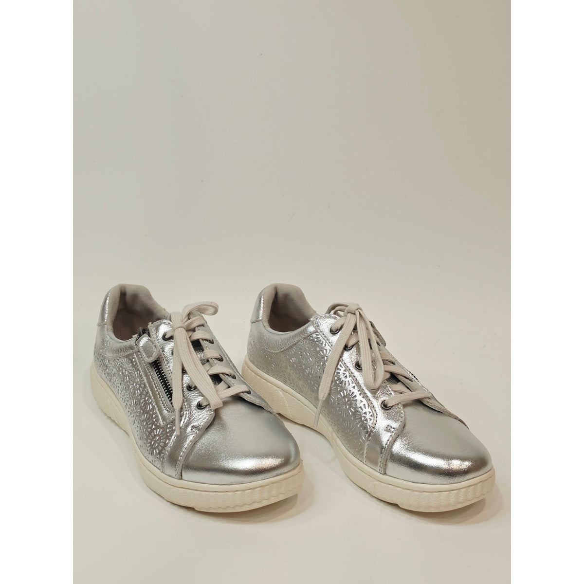 Clarks Collection Caroline Rio leather sneakers in a silver metallic finish