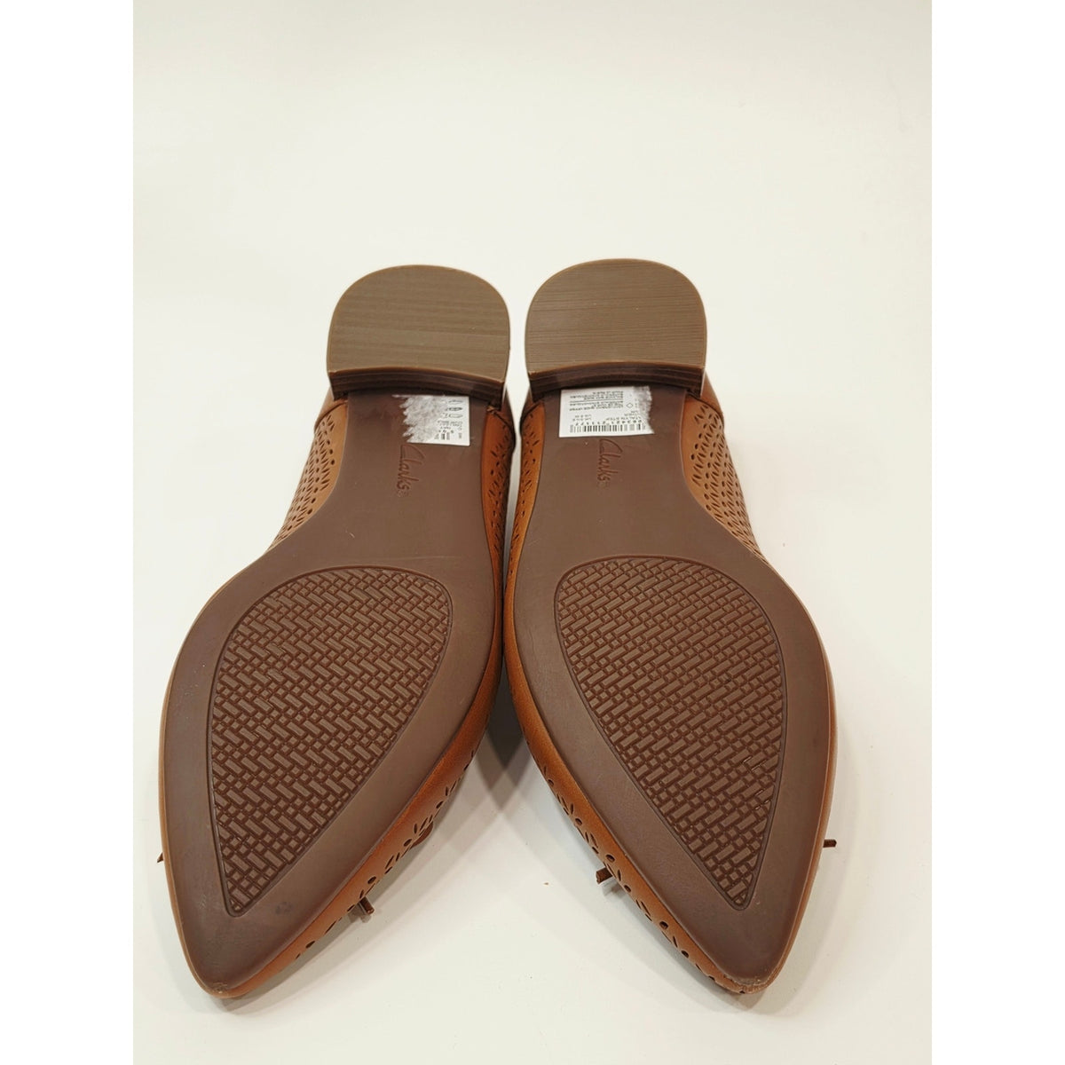 Clarks Collection Natalyn Step Tan Perforated Leather Ballet Flats Size 8 Wide