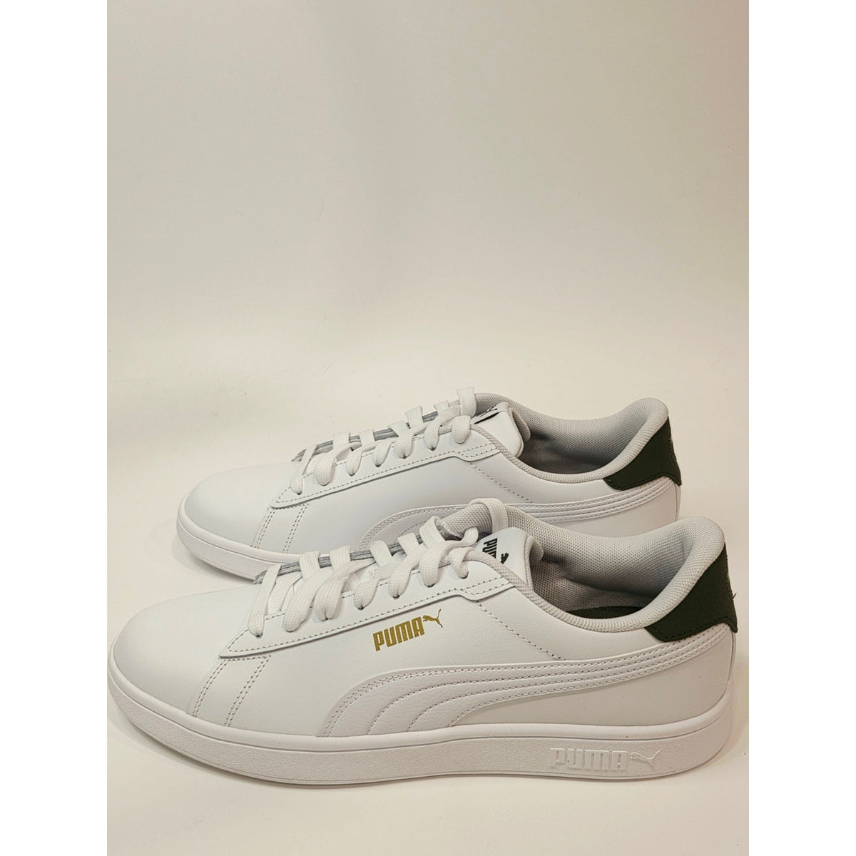 Puma Men’s Ace Court Classic Whitewith Olive Green Accwnts Leather Sneakers