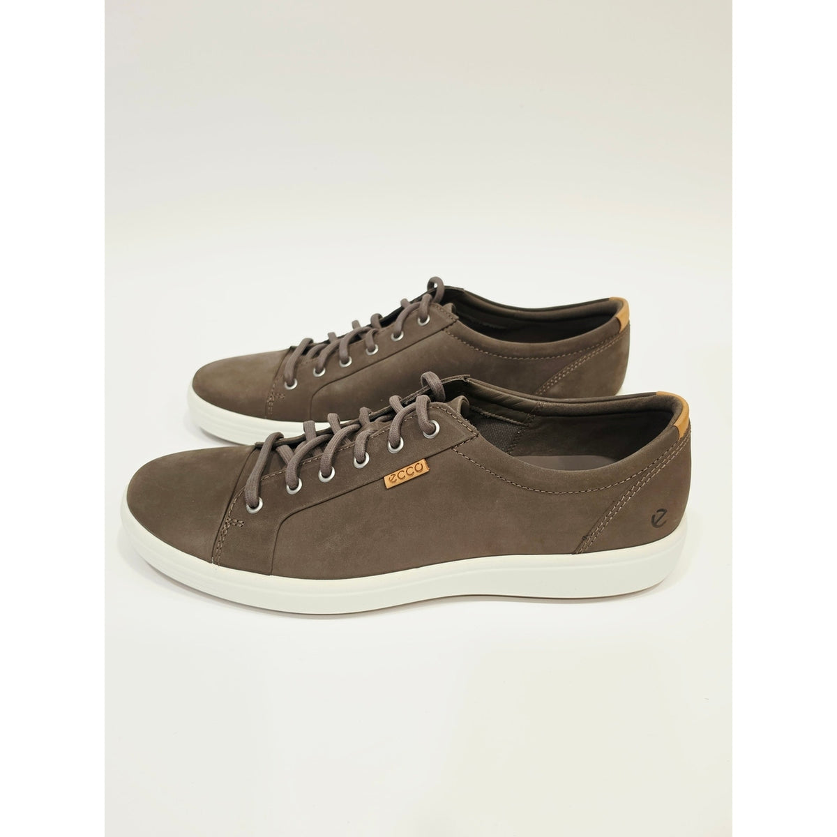 Ecco Soft 7 Men's Low-Top Sneakers in Dark Brown