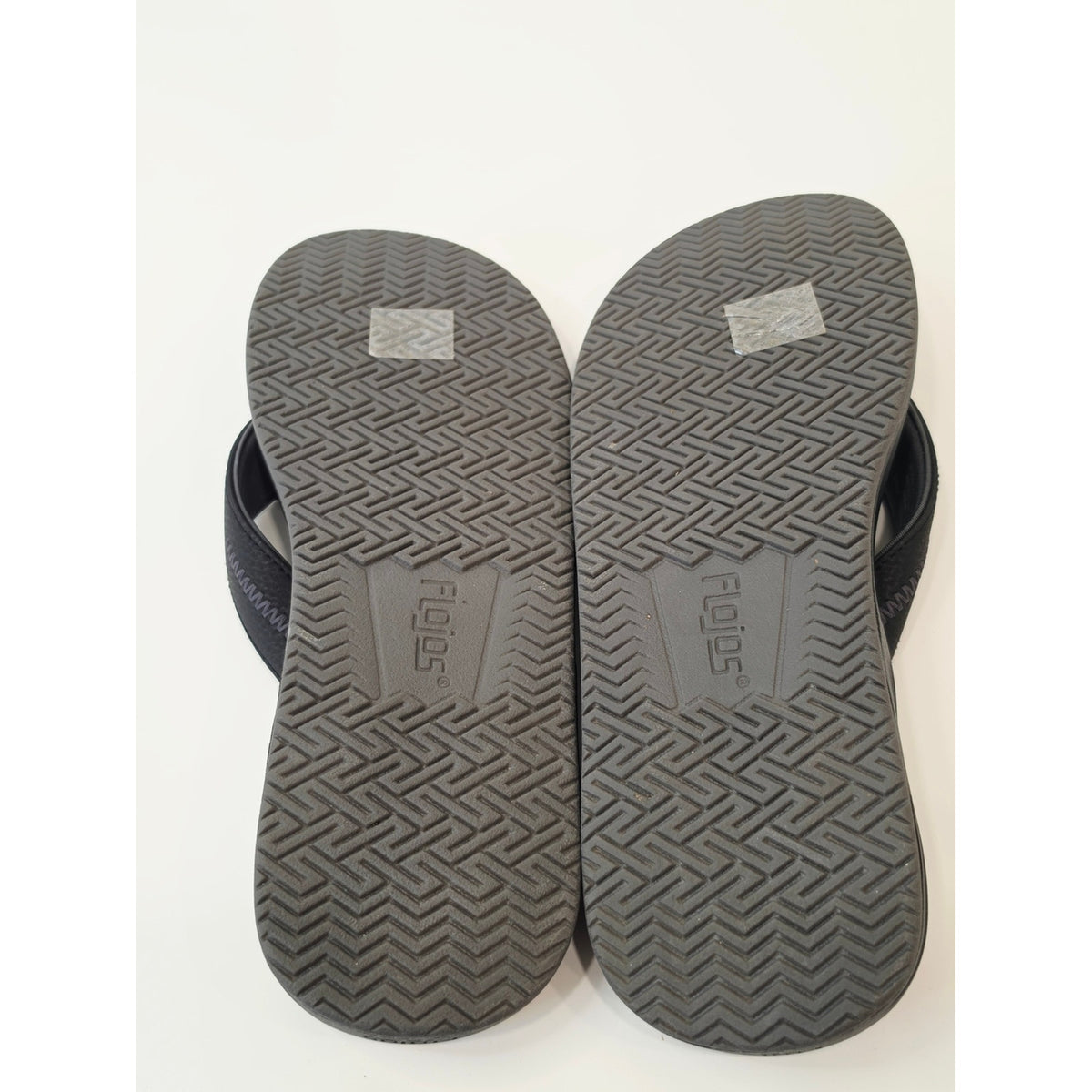 Flojos Black Men's Flip-Flop Sandals - Simple Thong Slides