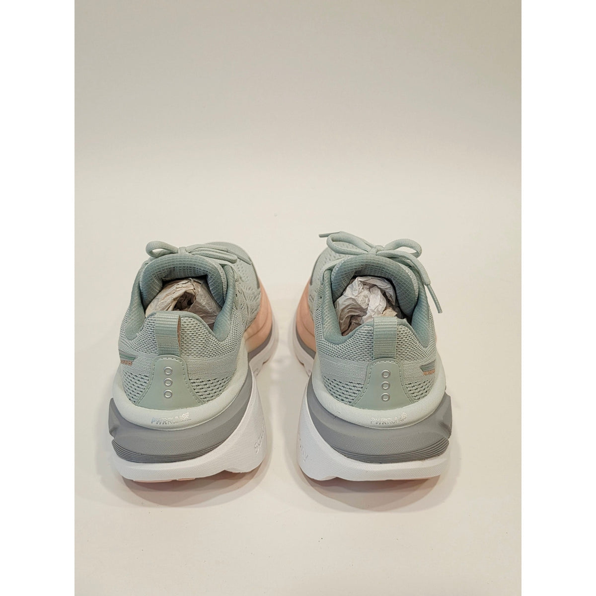 Saucony Hurricane 25 Women's Light Mint and Peach Running Sneakers US Size 6