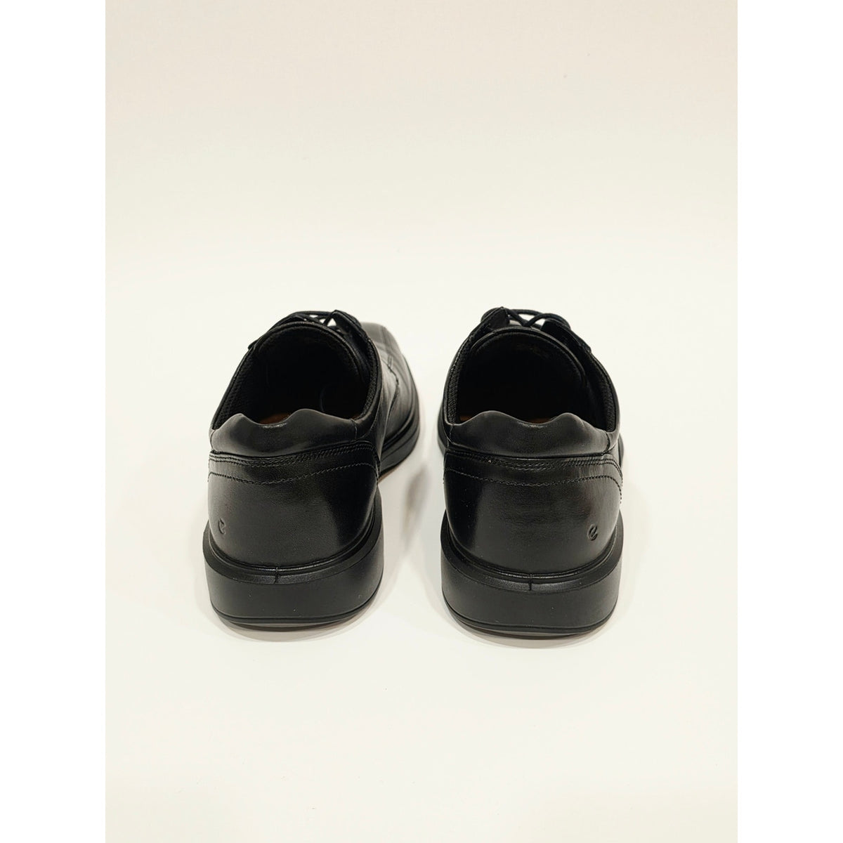 Ecco Helsinki 2 Derby Black Leather Men's Derby Dress Shoes