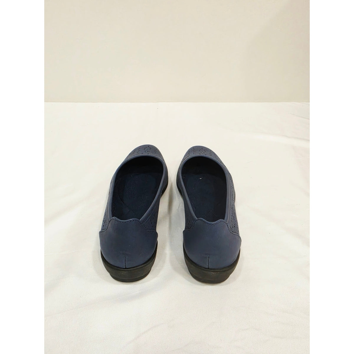 Easy Spirit Women's Alessia Laser-Cut Ballet Flats Dark Blue
